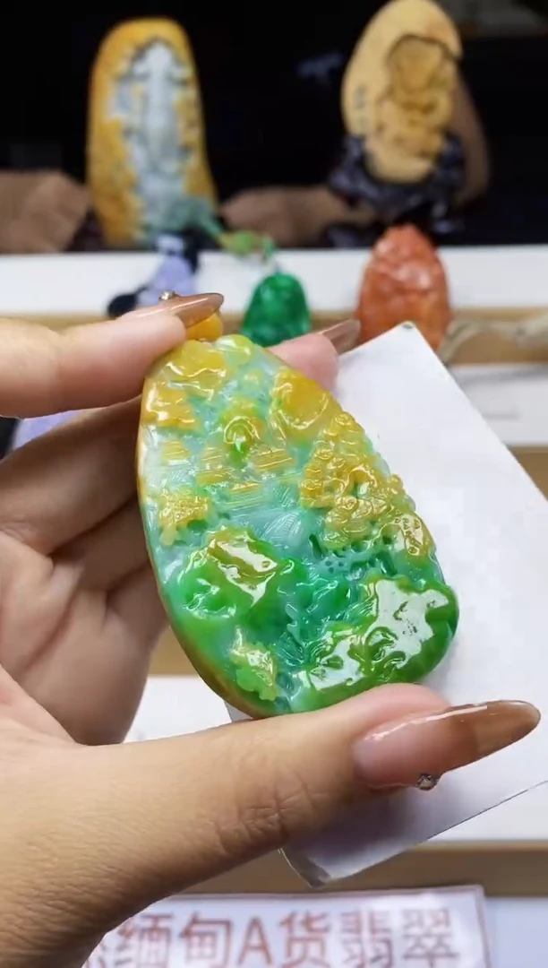 颈饰未镶嵌翡翠风*1