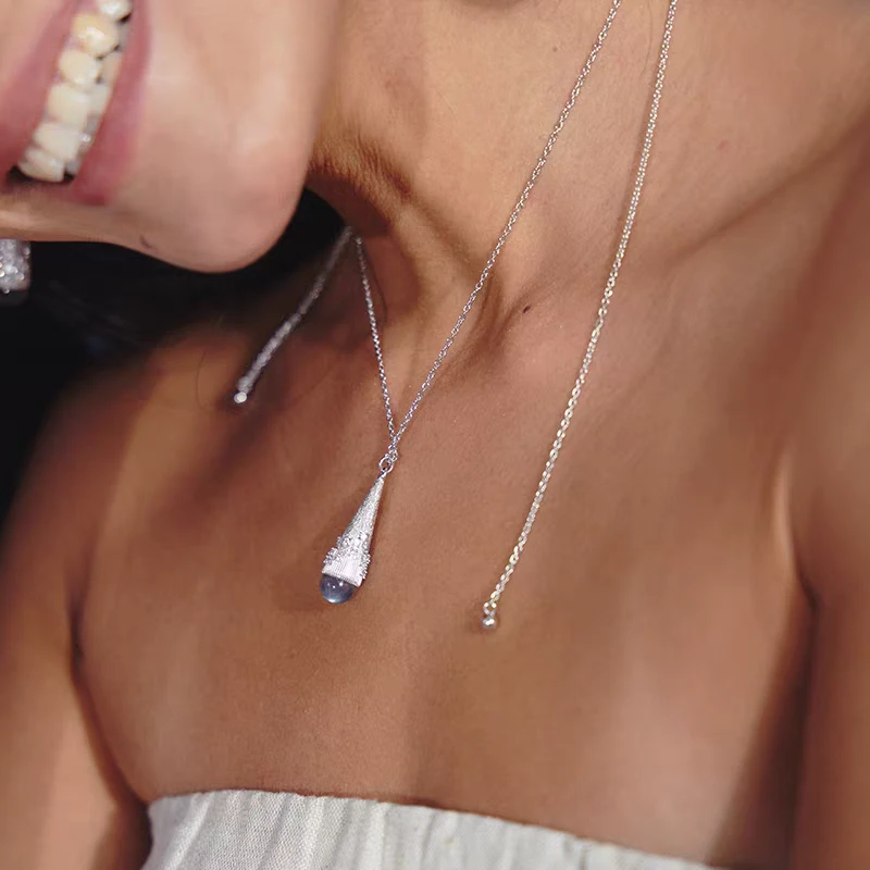 铜合金项链 时尚白沙度假砂砾灰轻奢流苏首饰套装三件套高级感