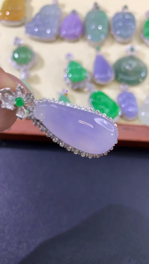 吊坠(不含链)18K金镶嵌翡翠a80紫色有色差