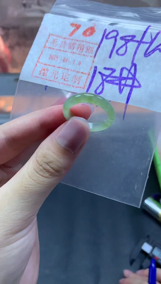 未镶嵌定制翡翠戒圈18#208毛货需精细抛光