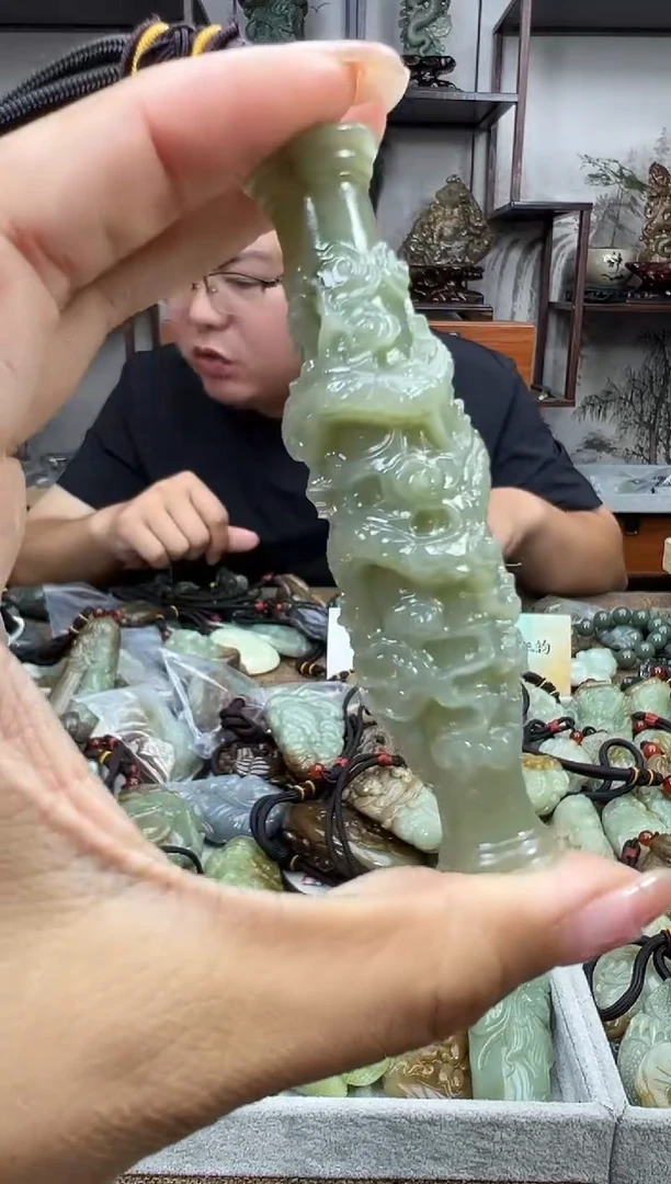 和田玉未镶嵌把件1