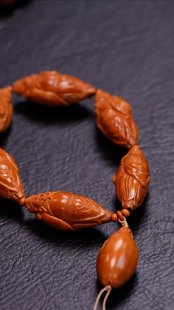 【闪购商品】橄榄核吊坠************