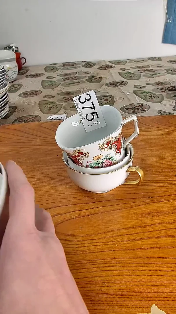 瓷片喵****?小淼海外陶瓷工艺品