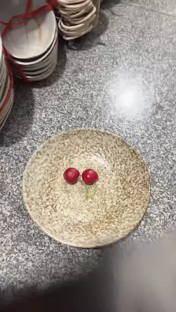 【闪购商品】瓷石头纹9.5寸深盘1个装