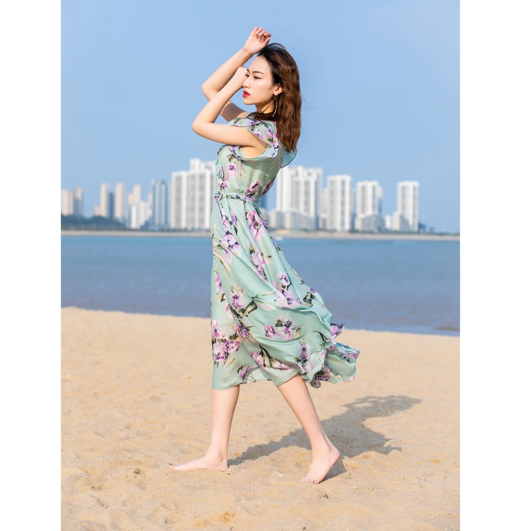 【专柜折扣】她翼夏季V领连衣裙碎花裙子时尚复古AF0123221320