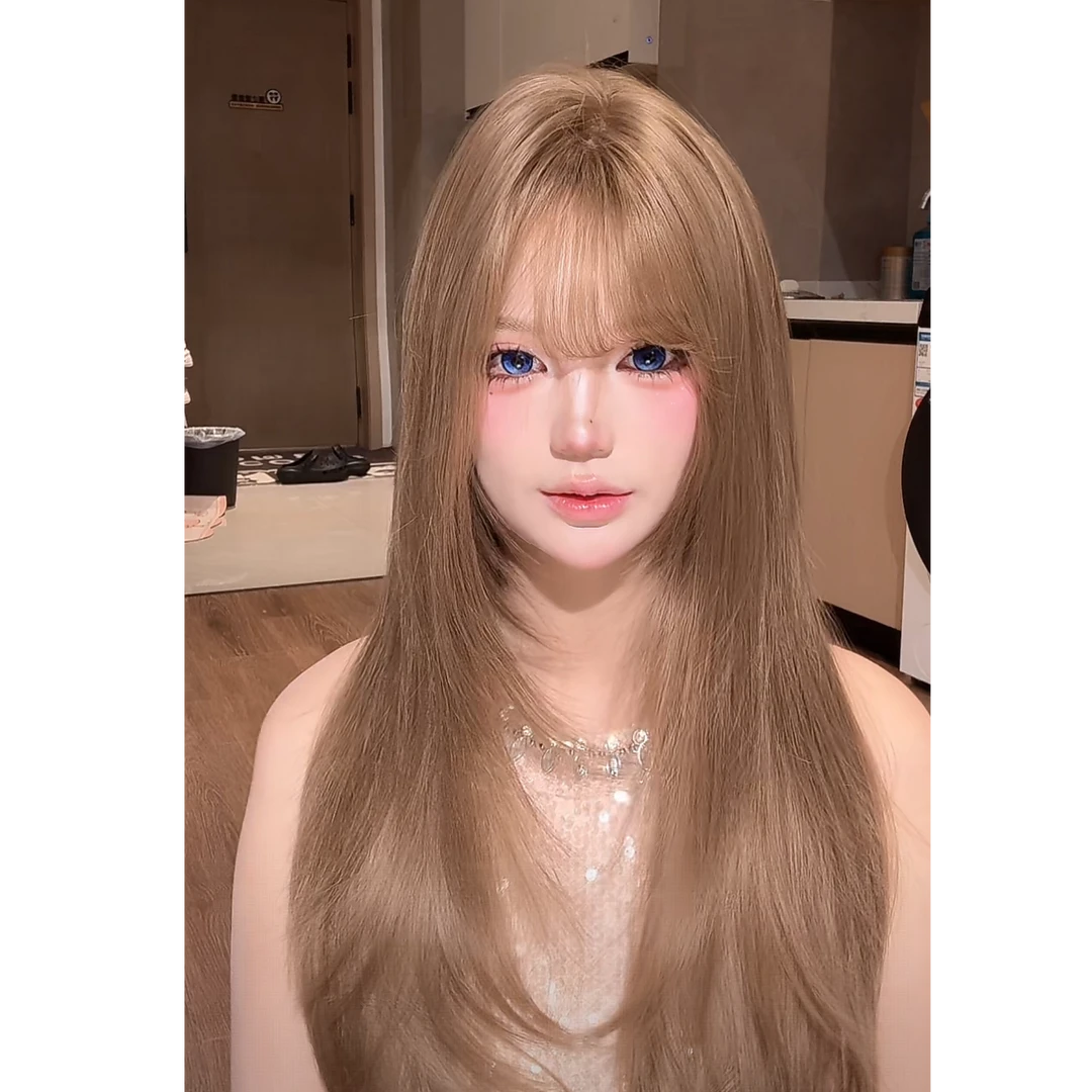 冷茶棕色齐刘海长直发梦幻自然夏天氛围感