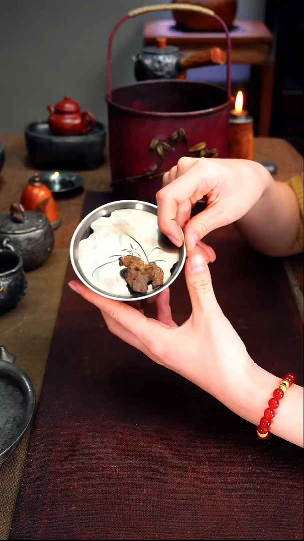 9539兰花太湖石建水