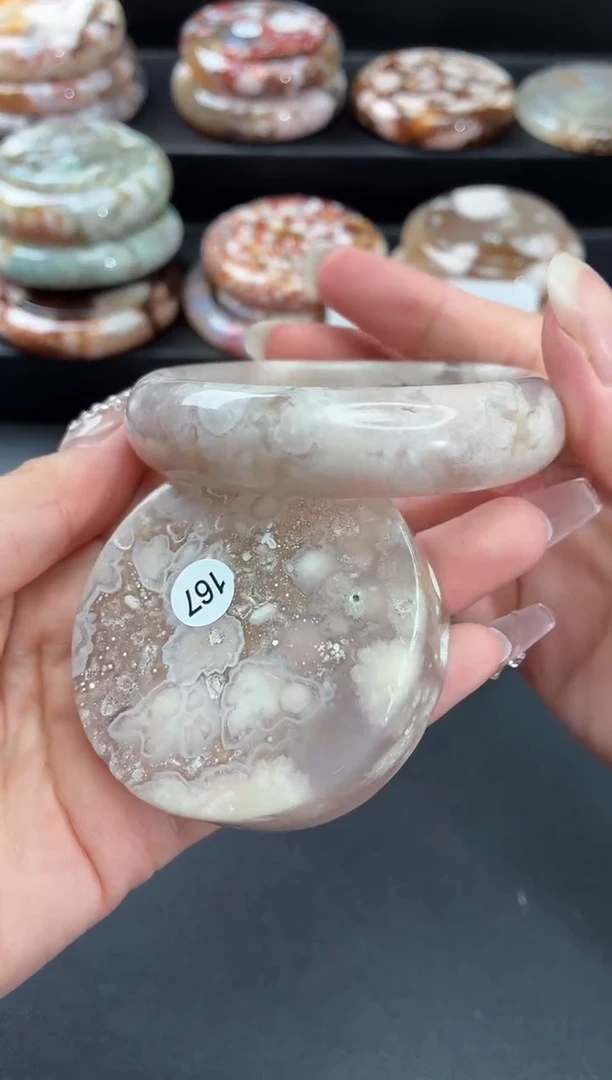 手镯玛瑙/玉髓未镶嵌石英质玉57圈(赠送镯心)圈口建议拍大