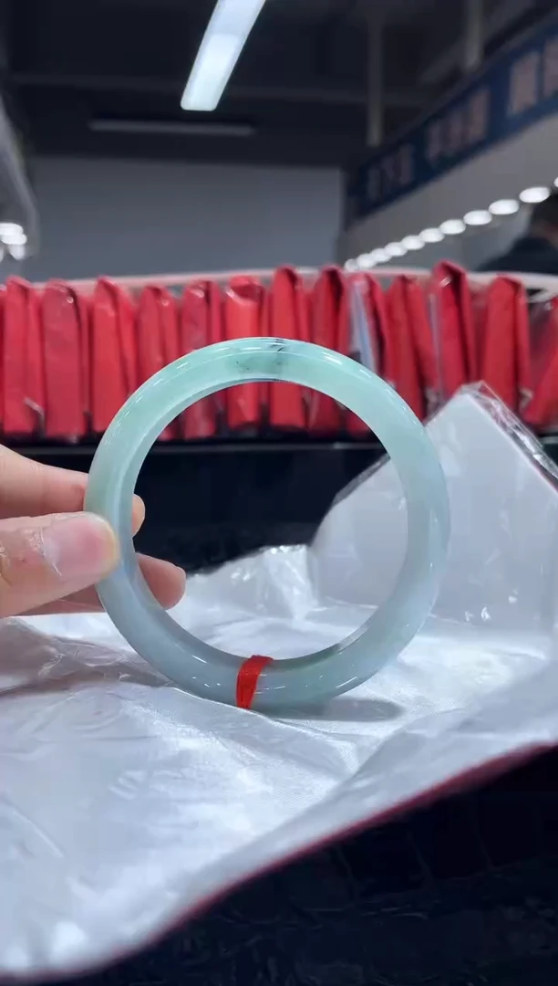 未镶嵌手镯翡翠3