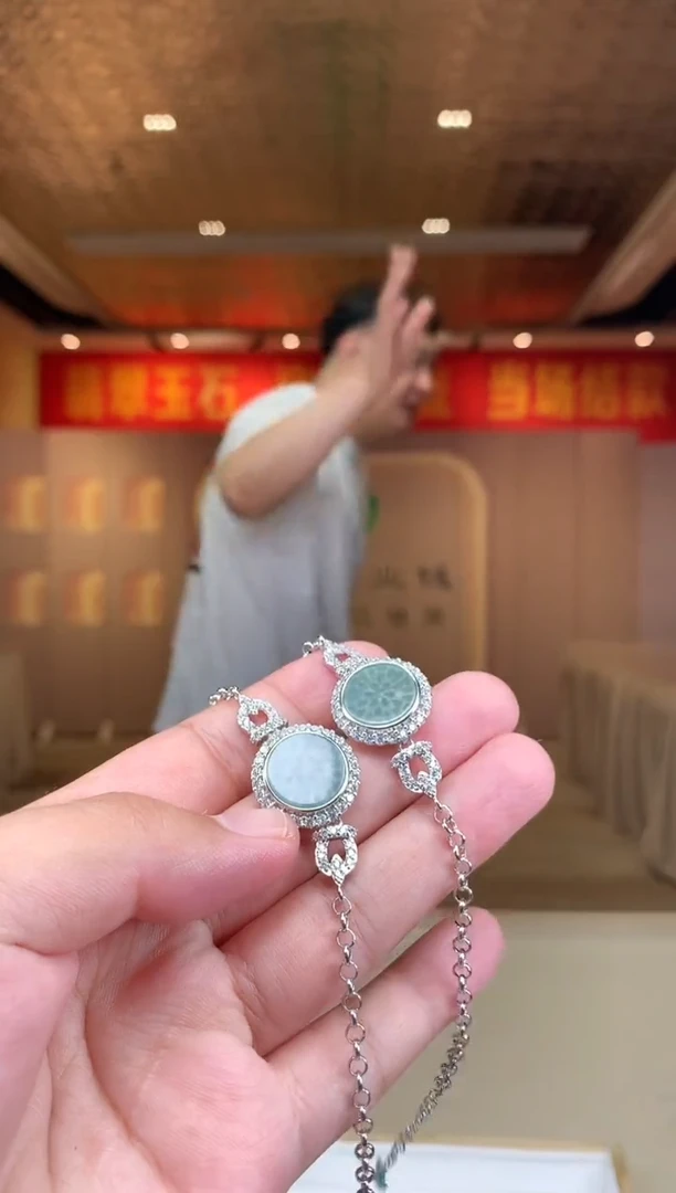 【闪购商品】翡翠颈饰未镶嵌多样性发货（只发一件) *d20