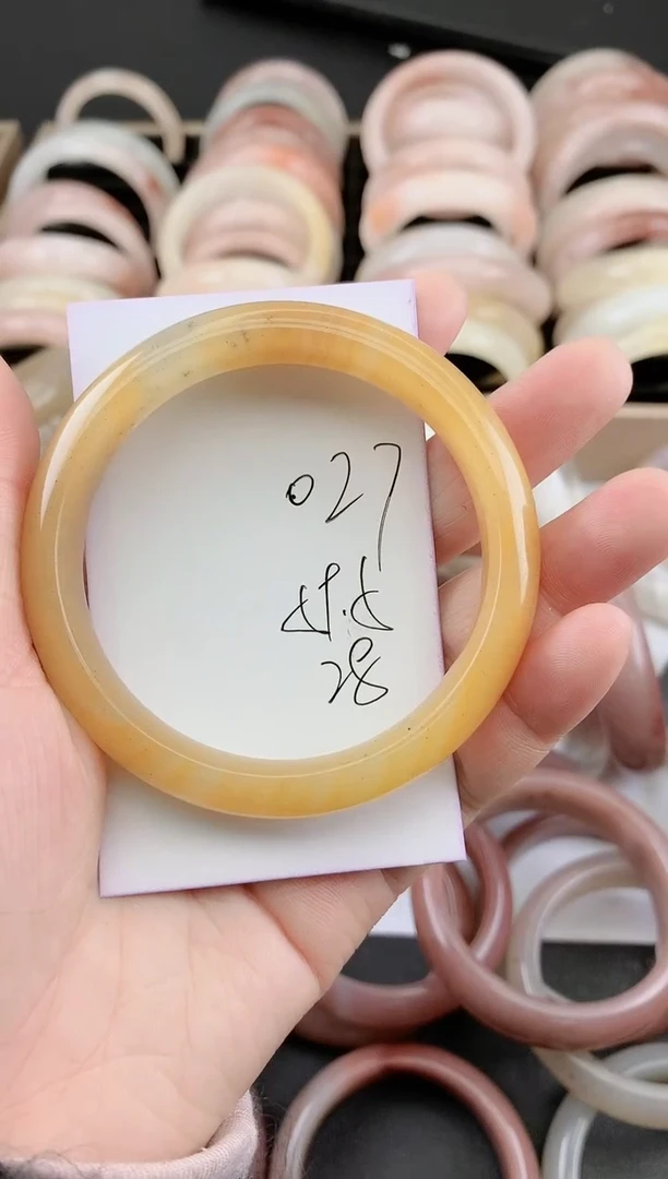 未镶嵌手镯石英质玉027