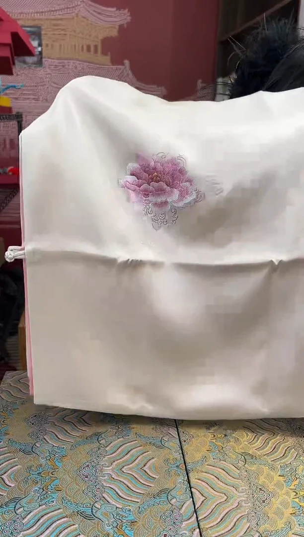 【闪购商品】刺绣 苏绣手工刺绣100桑蚕丝方巾