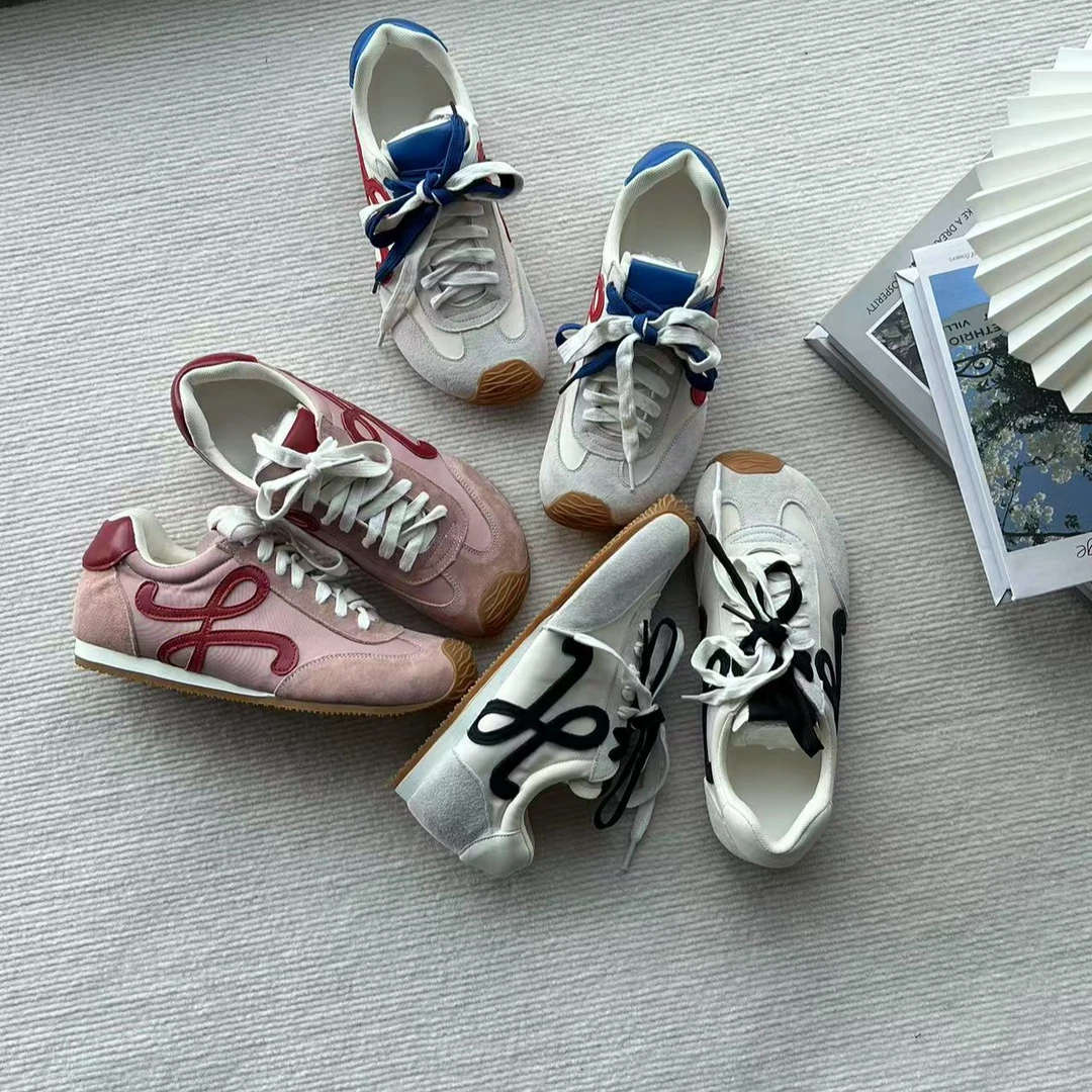 新款撞色歪头阿甘鞋内增高时尚休闲百搭鸳鸯鞋带德训鞋