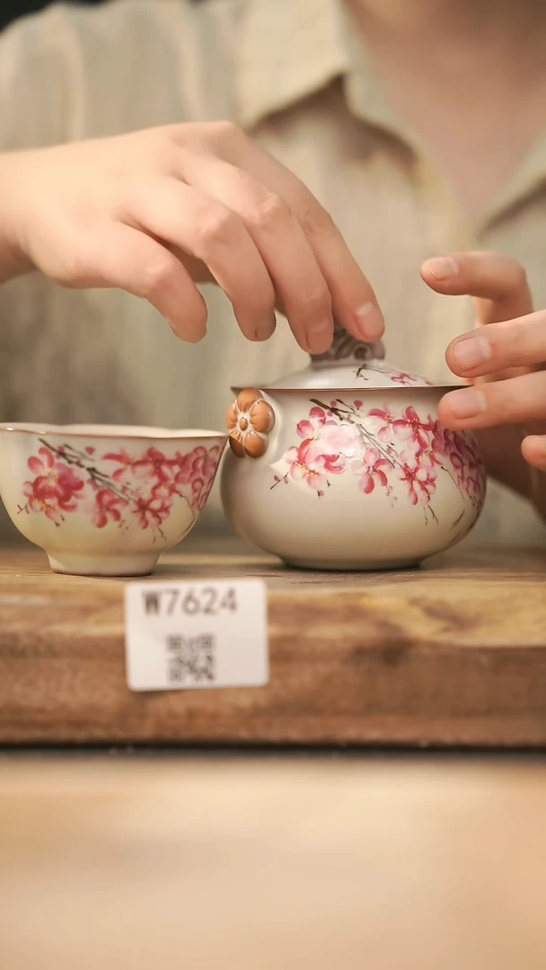 【经典福利】/ 套装@@W7624