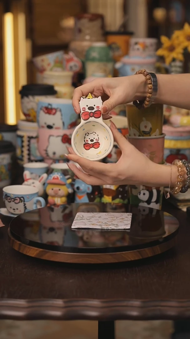 景德镇釉下彩绘设计师款式陶瓷