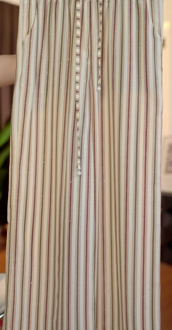 K128新款缎面宽松休闲百搭阔腿裤（平面花）-芭乐