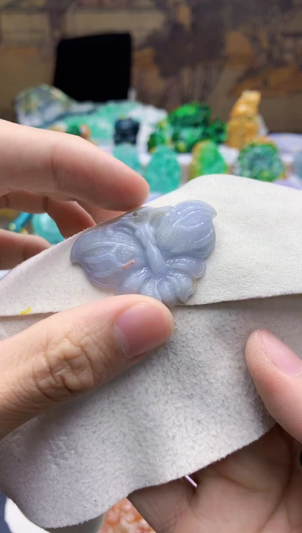 颈饰未镶嵌翡翠天然A货翡翠