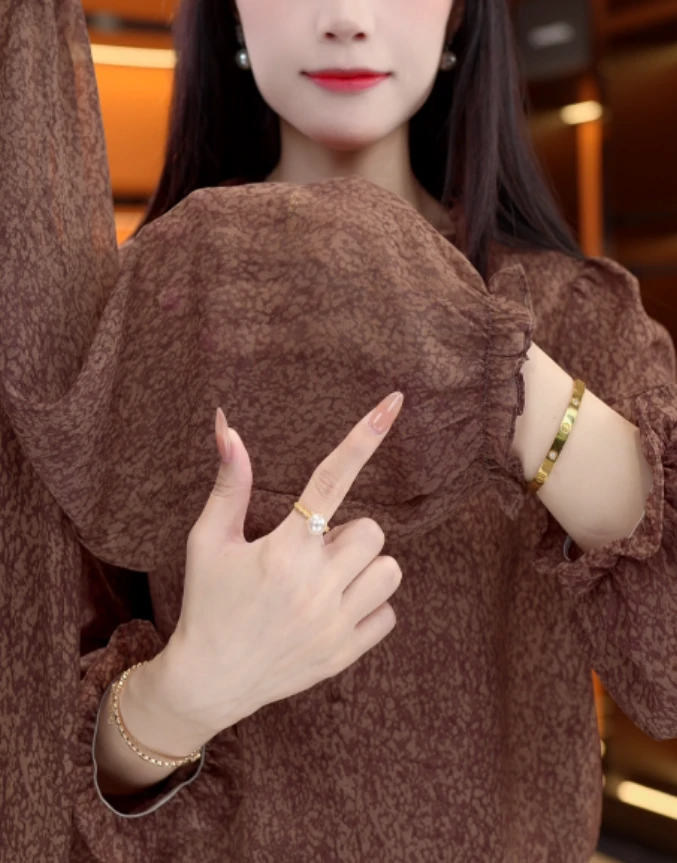 紫烟2025新款新中式国风设计感气质小衫M237金金