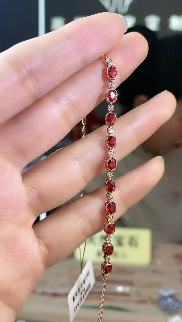 【闪购商品】蓝宝石手链银S925镶嵌手链
