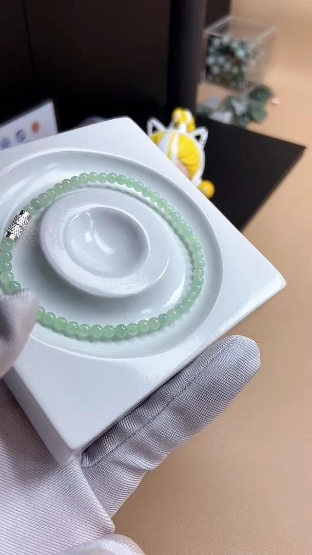 【闪购商品】翡翠手串未镶嵌天然翡翠A货 LV