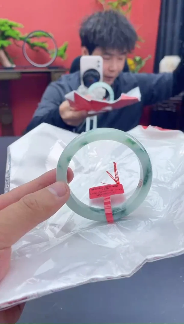 未镶嵌手镯翡翠22