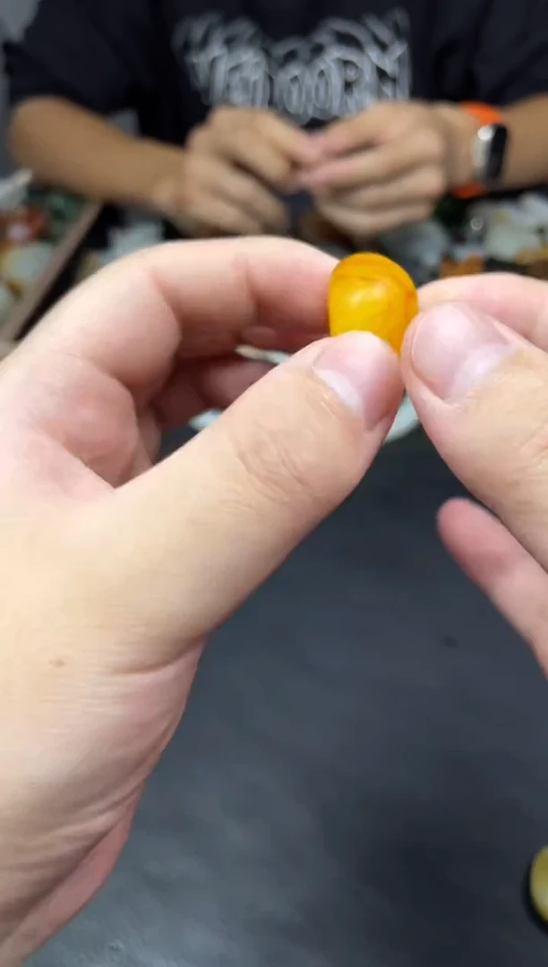 和田玉未镶嵌吊坠(不含链)和田玉1