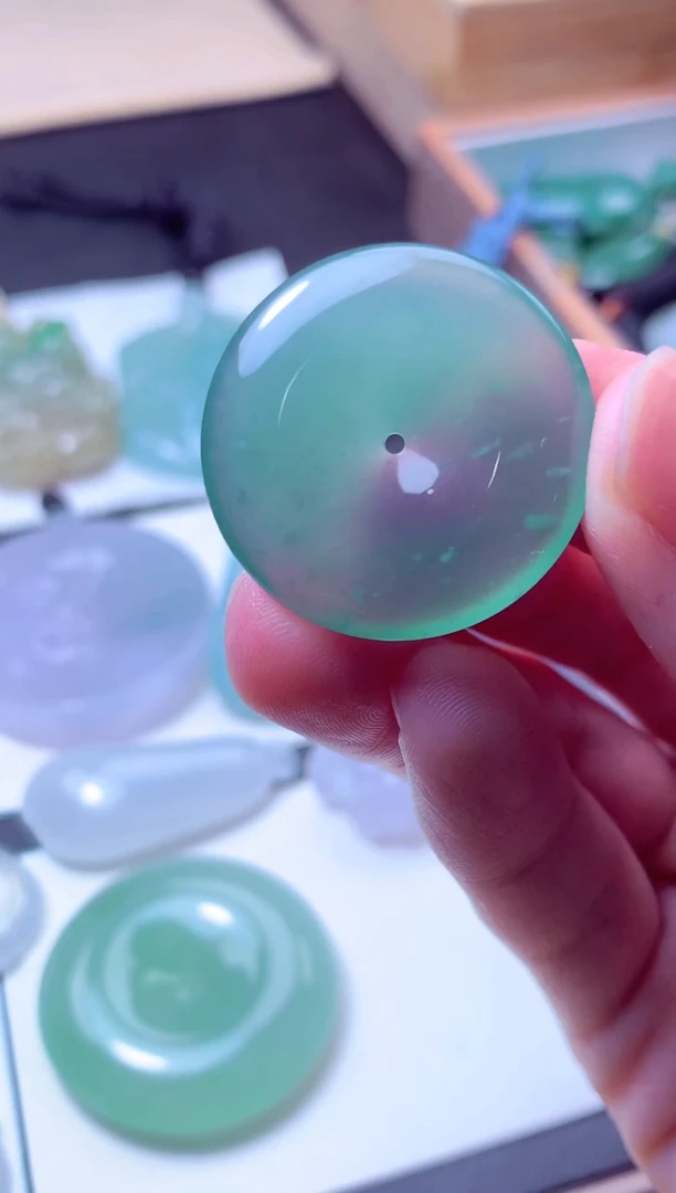 颈饰未镶嵌翡翠天然A货翡翠