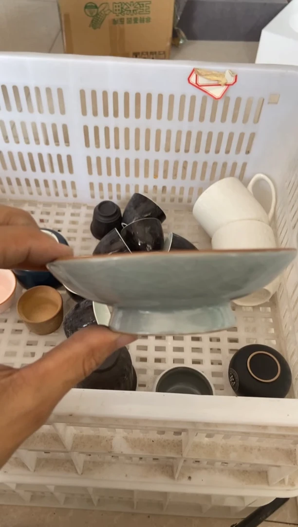 无运费险有瑕疵的摄影的产品有使用过的痕迹有点脏介意勿拍