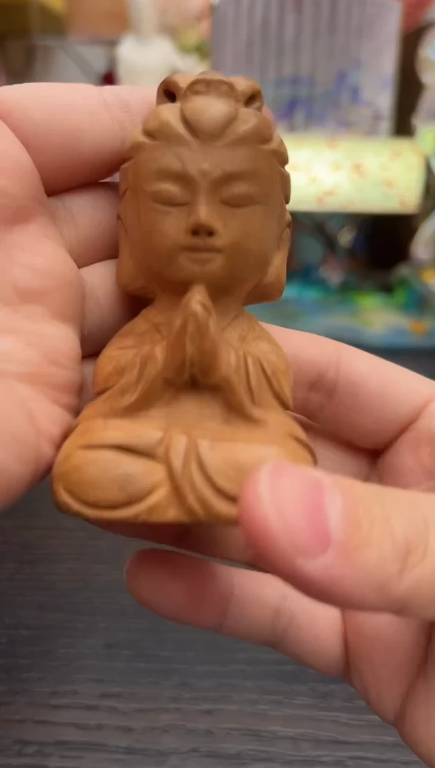 老桃木观音摆件老桃木观音摆件