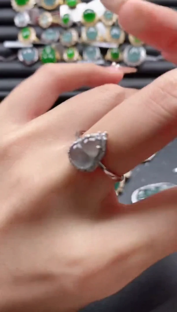 【闪购商品】翡翠戒指银S925镶嵌51151