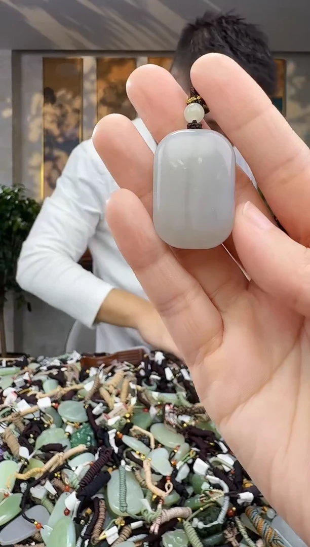 未镶嵌和田玉挂件拍一发一