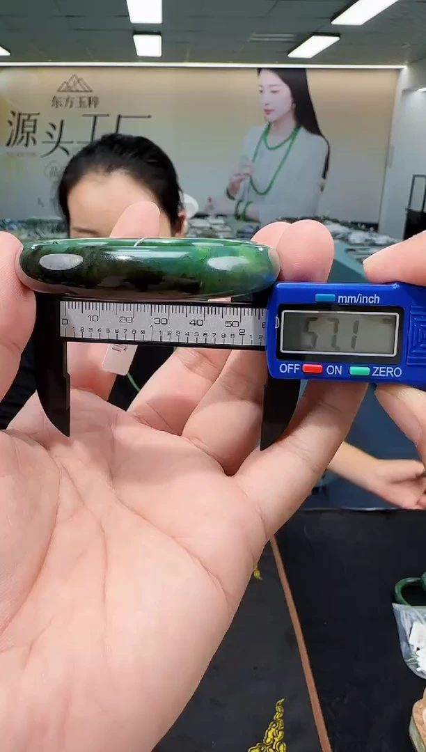 未镶嵌手镯和田玉多样性发货 拍一发一