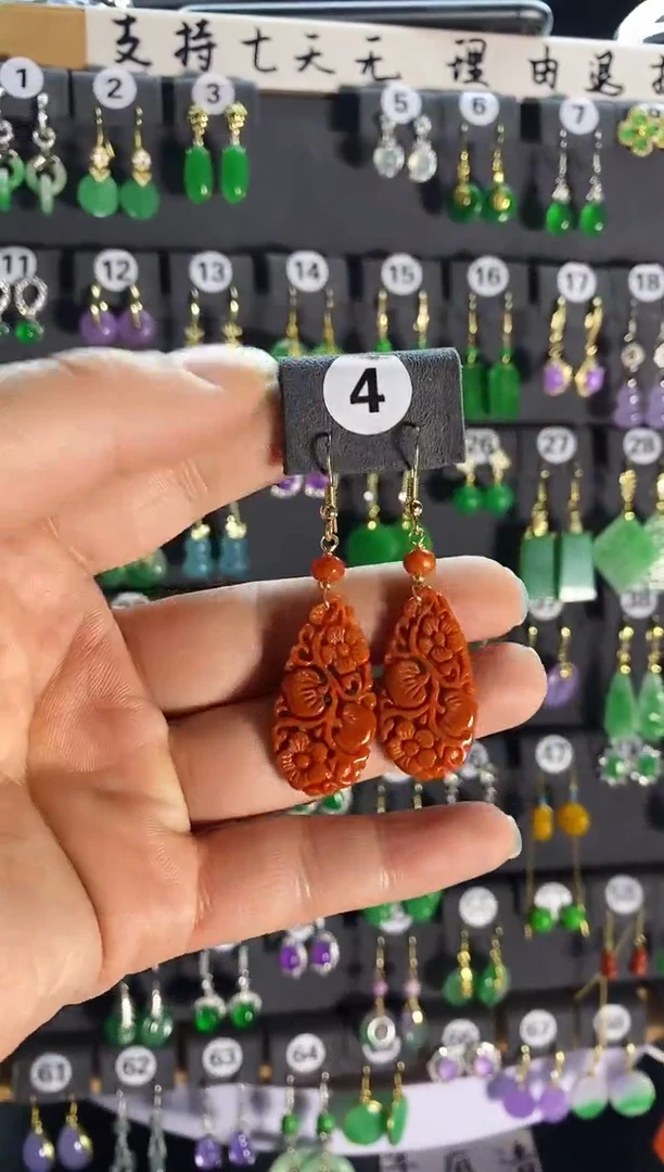 【闪购商品】翡翠耳饰银S925镶嵌4....