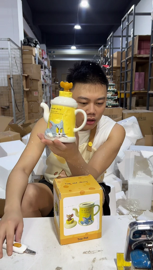 瓷片原盒猫和老鼠奶酪茶壶