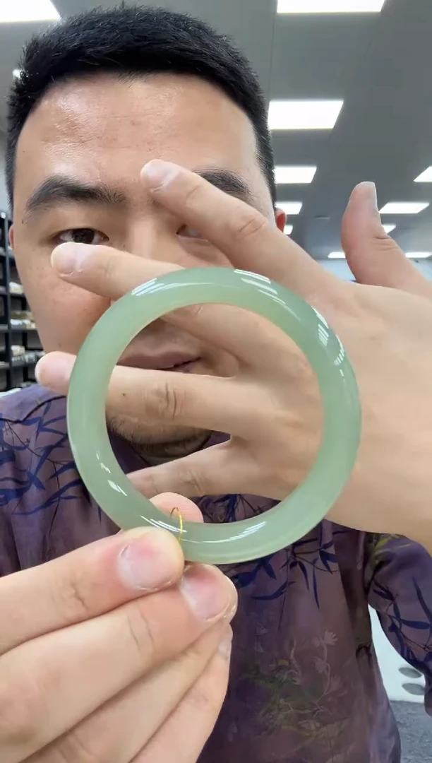 【闪购商品】和田玉手镯未镶嵌56-57  153