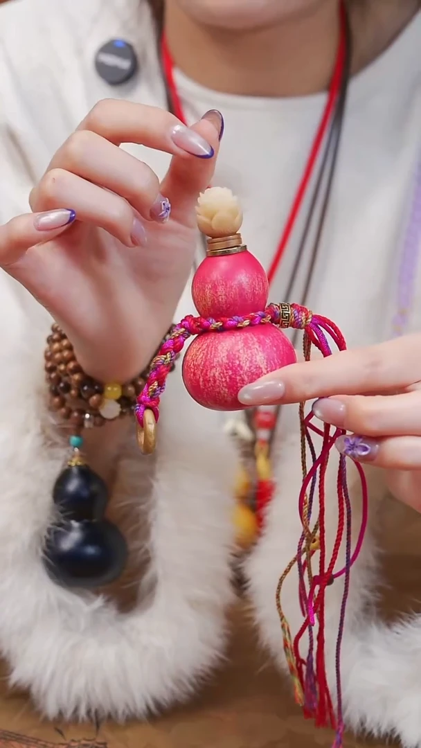 193漆艺工艺小葫芦48