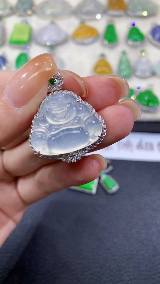 吊坠(不含链)18K金镶嵌翡翠A66