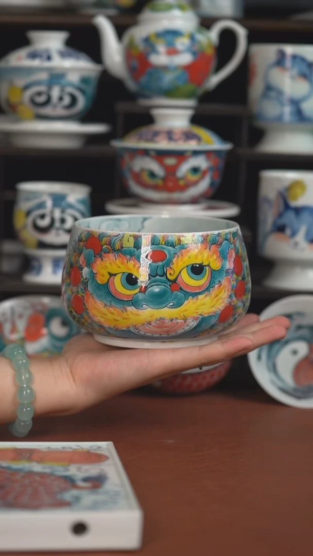 老师作品池鱼醒狮茶渣缸（微瑕福利 ）