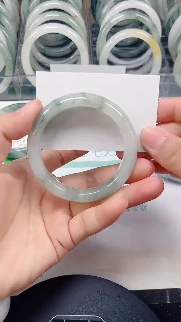 未镶嵌手镯石英质玉69-53/54