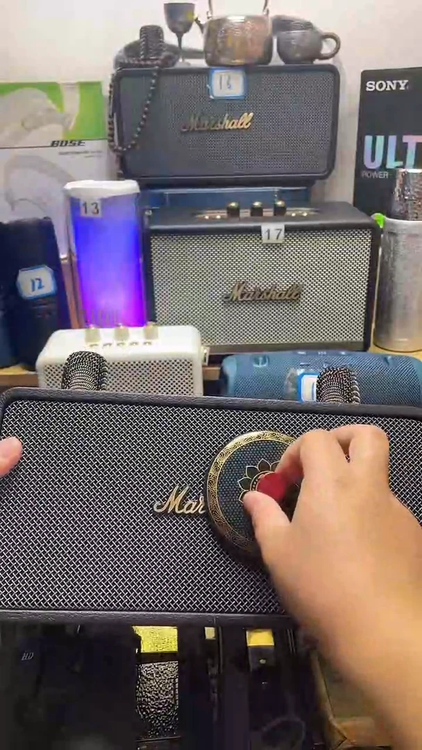 瓷片闪购商品 如图所示