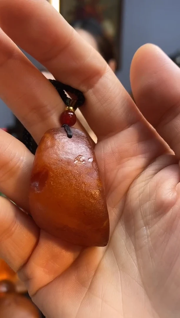 琥珀颈饰未镶嵌吊坠
