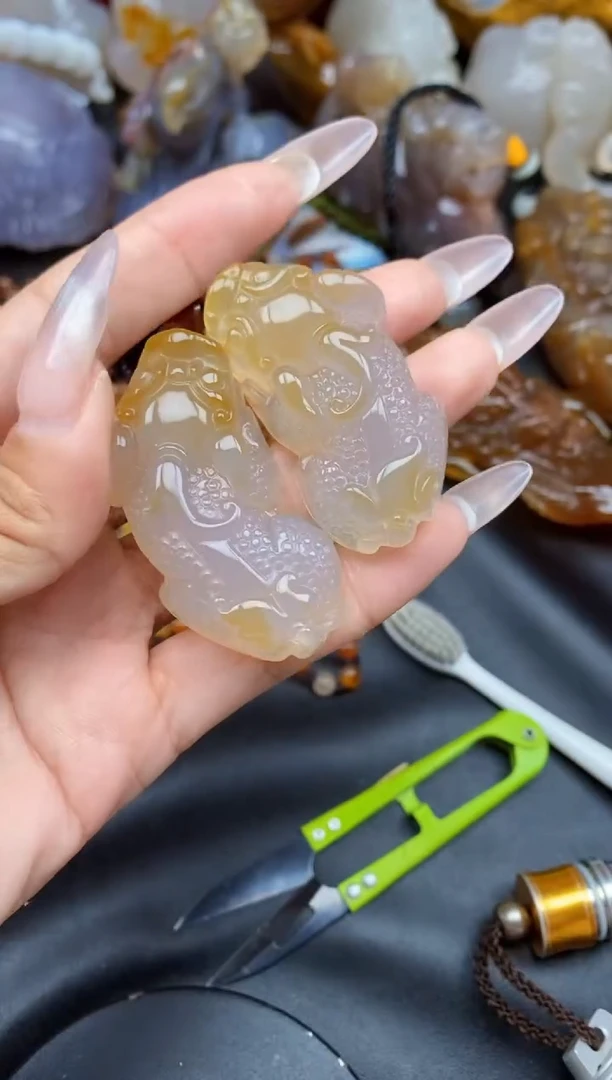 【闪购商品】玛瑙/玉髓颈饰未镶嵌ll