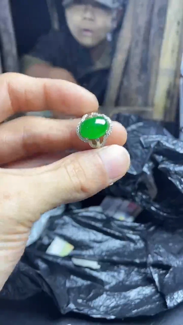 满色吊坠 所见即所得！