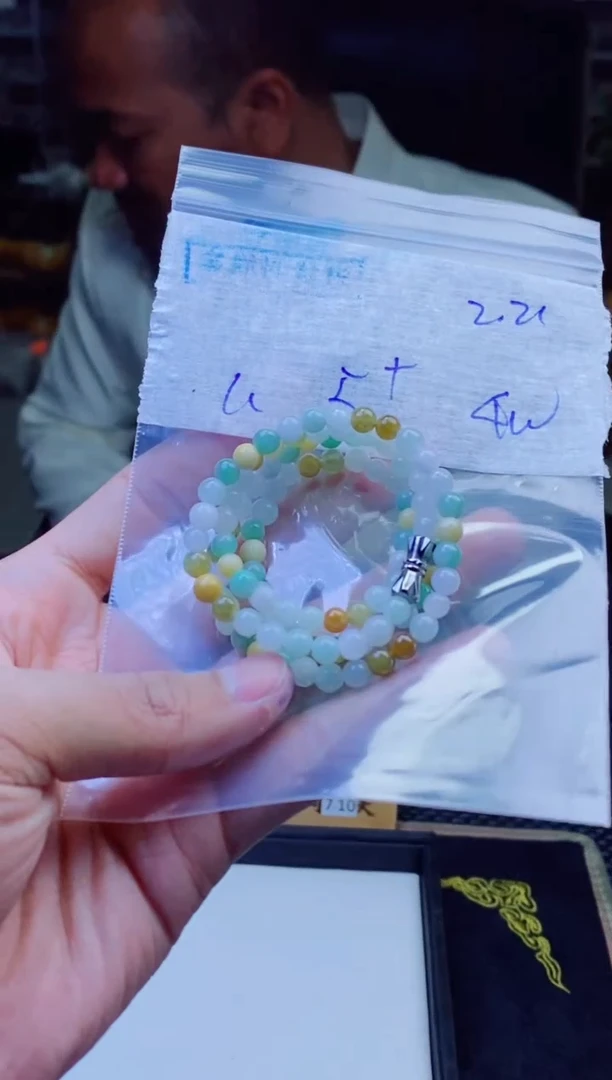 【闪购商品】定制翡翠未镶嵌纯天然缅料翡翠 多样性发货只发其一