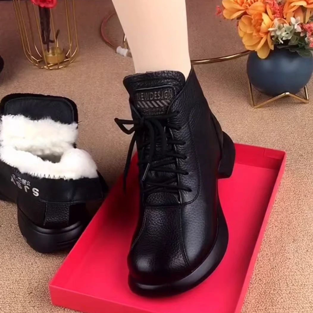 头层牛皮短靴女2025新款春秋单靴低跟软底软皮百搭透气真皮马丁靴