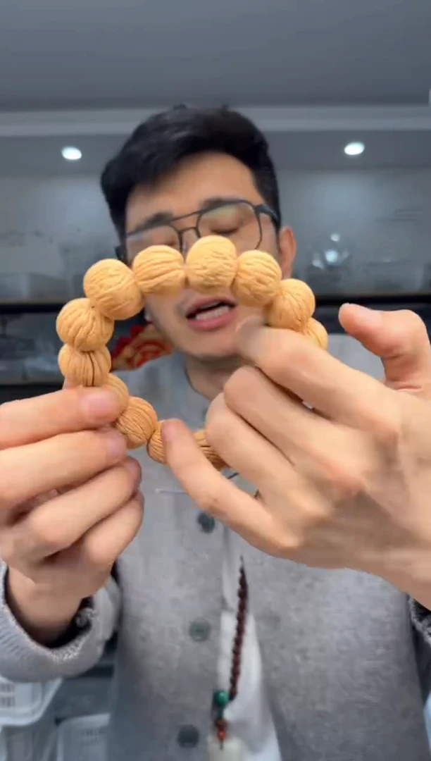 【闪购商品】桃核手串2.0糖瓜桃核手串（药）