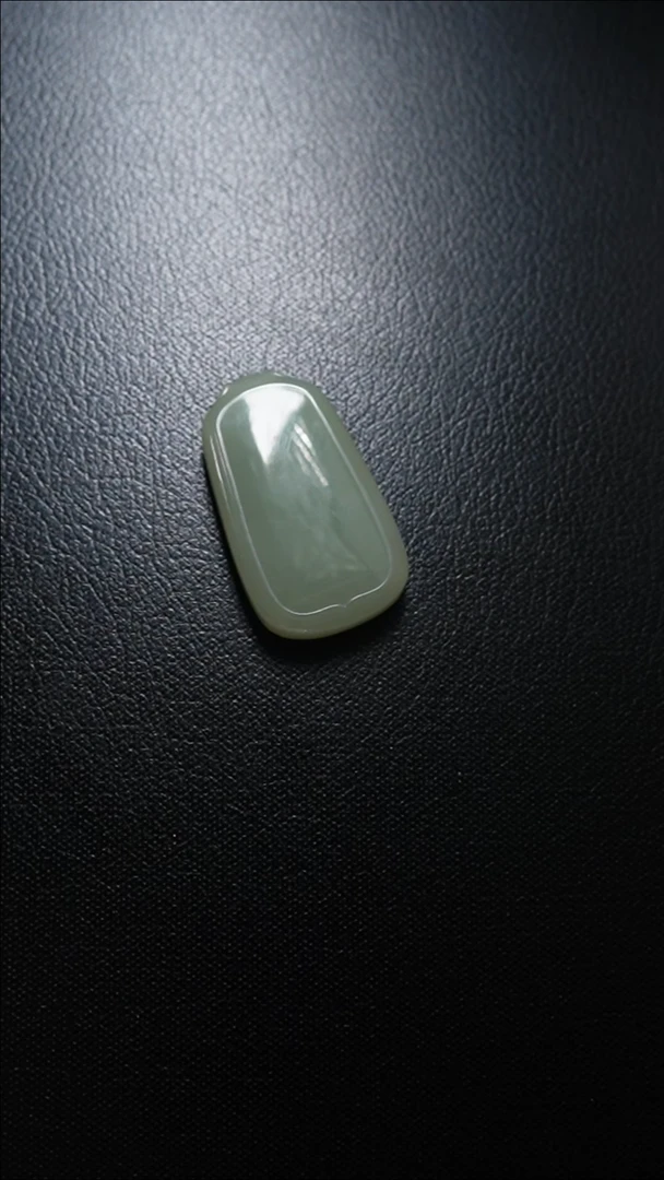 【闪购商品】和田玉颈饰未镶嵌无事牌