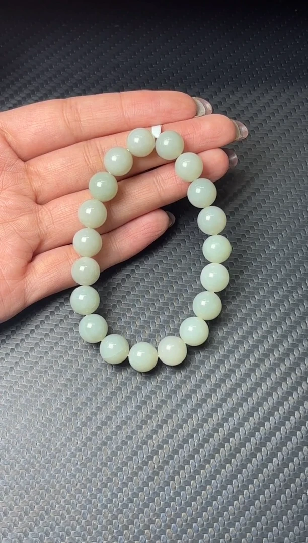 未镶嵌手串和田玉且末近矿微色差卡8