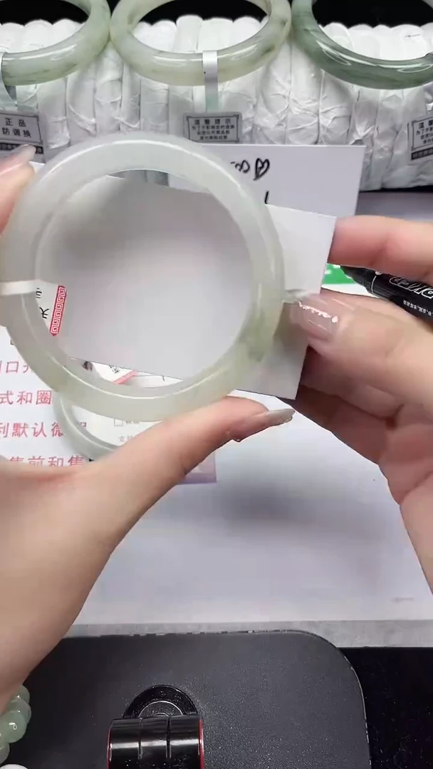 未镶嵌手镯石英质玉52-58/59