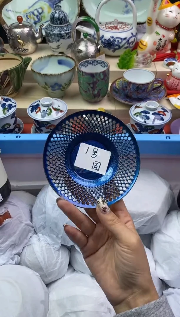 【闪购商品】瓷片隆莲瓷器欢迎大家